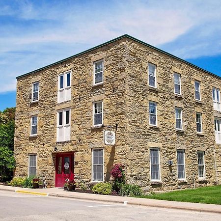 Commerce Street Brewery Hotel Mineral Point Buitenkant foto