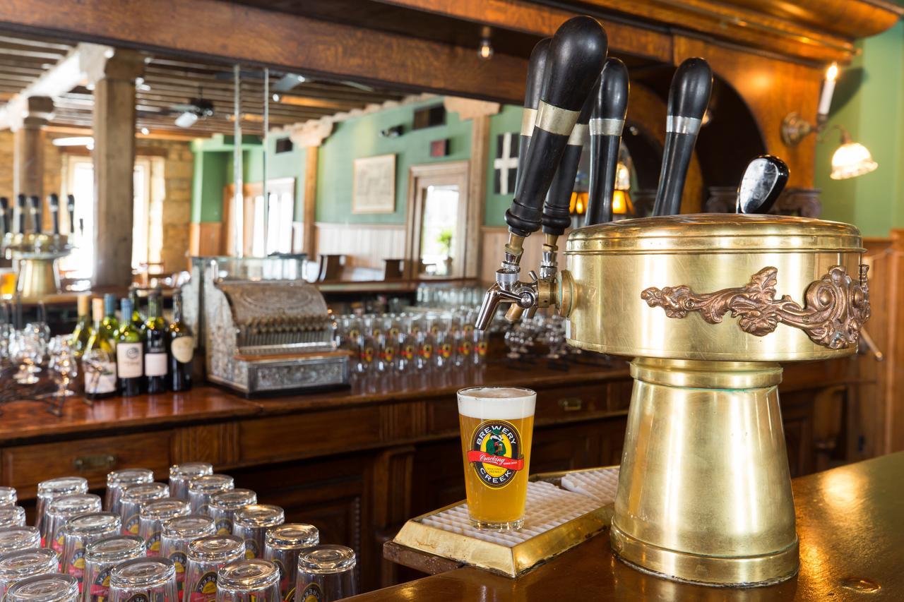 Commerce Street Brewery Hotel Mineral Point Buitenkant foto